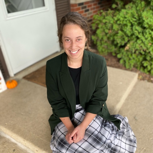 Hey yโall itโs Hannah ๐ค - Picture 2 of 16